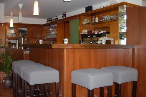 Hotel Zur Eiche 오베르탈 외부 사진
