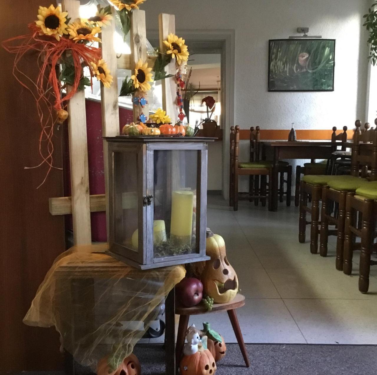 Hotel Zur Eiche 오베르탈 외부 사진